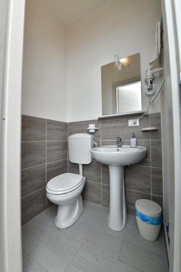 A San Lazzaro Rooms San Lazzaro di Savena Exterior foto